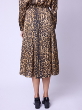 Load image into Gallery viewer, Jalia Leopard Skirt
