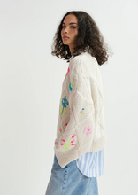 Load image into Gallery viewer, Hadream Embroidered Pullover
